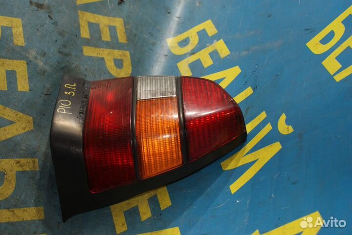 Задний правый фонарь Nissan Primera P10