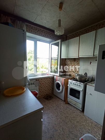 2-к. квартира, 49 м², 2/5 эт.