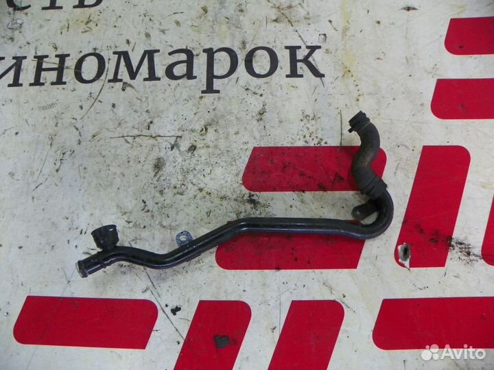 Патрубок Skoda Octavia