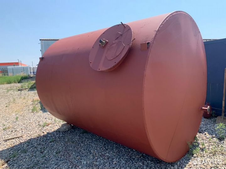 Емкость 10 кубов