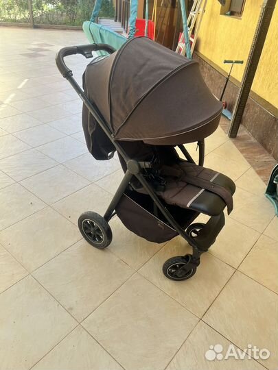 Прогулочная коляска peg perego