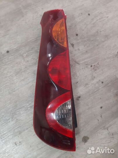 Стоп задний левый Nissan Note E11
