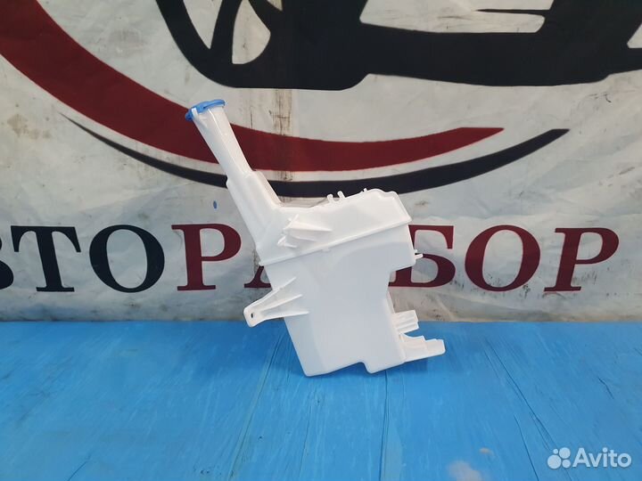 Бачок стеклоомываетля Solaris 2