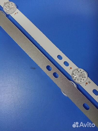 0451 Подсветка для телевизора JL.D32051330-140BS-M