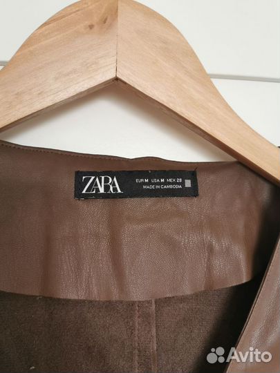 Платье кожаное Zara 46