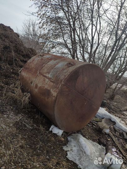 Бочка металическая бу 3куба