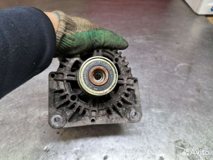 Renault Megane II генератор Valeo