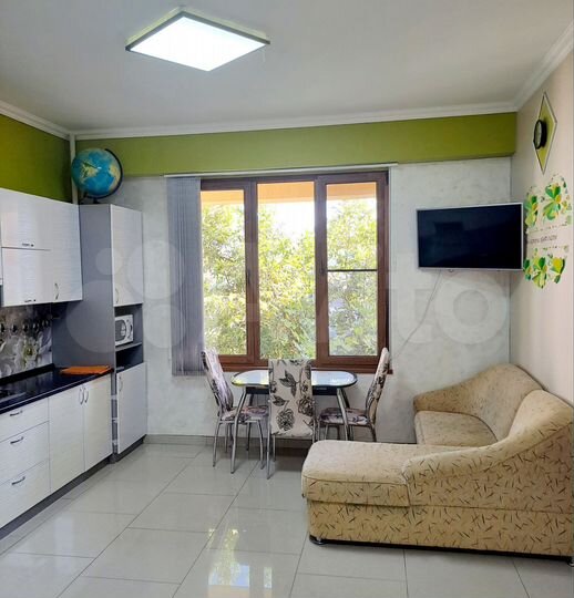 2-к. квартира, 50 м², 2/3 эт.