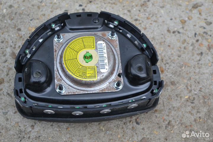 Подушка безопасности в рулевое колесо opel Corsa c