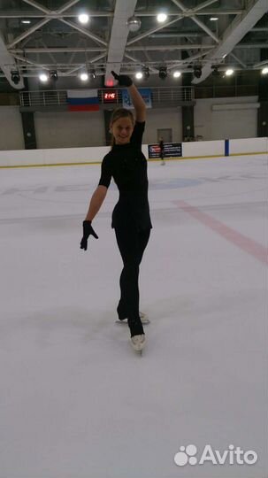 Тренер по фигурному катанию