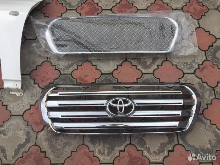 Toyota land cruiser 200 комплект