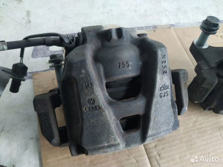 Суппорта Audi A4 B8 2007—2012