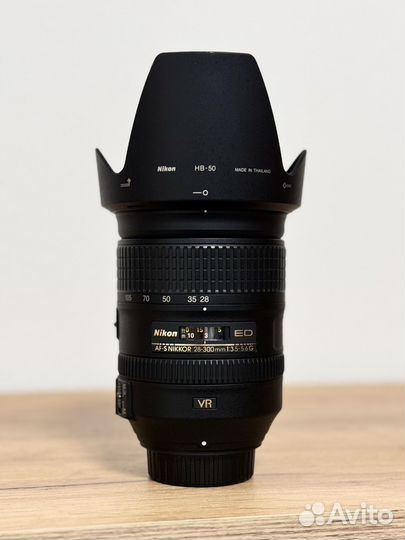Nikon 28-300mm f/3.5-5.6 ED VR (как новый)