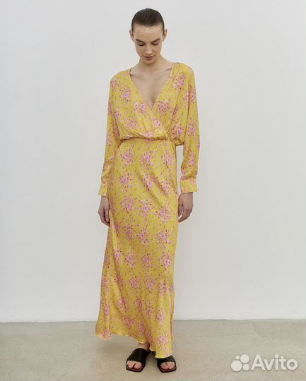 Платье бренда Ivolga