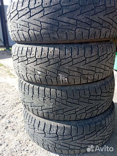 Roadstone Winguard 235/60 R18 107T