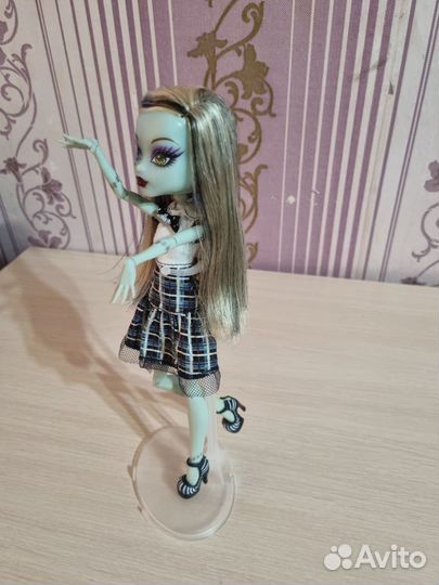 Кукла монстер Хай Френки Штейн