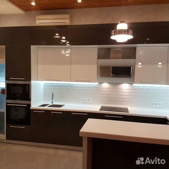 Корпусная встроенная мебель на заказ