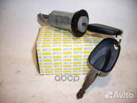 Личинка замка зажигания espero 90221874;9571080