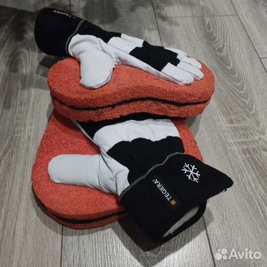 Перчатки вратарские хоккей с мячом