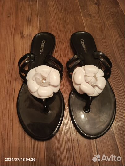 Шлепанцы резиновые новые