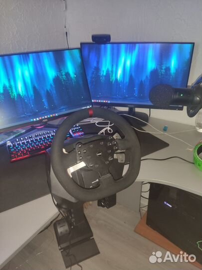 Игровой руль 900 градусов с педалями