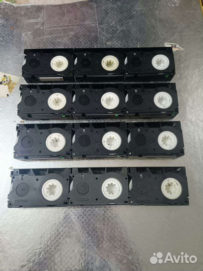 Видео и аудио кассеты