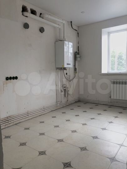 2-к. квартира, 50 м², 1/3 эт.