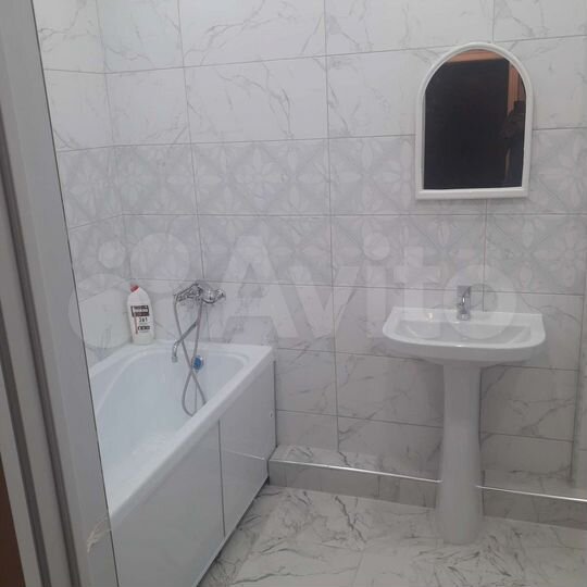 2-к. квартира, 78 м², 4/9 эт.