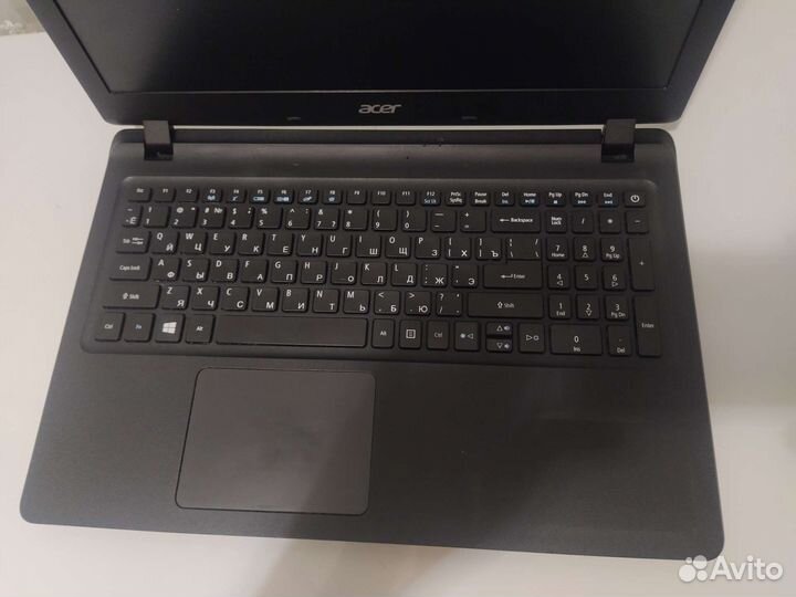 Ноутбук Acer ES1. (4ядра, SSD 240гб)