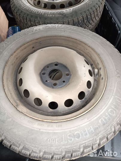 Gislaved Nord Frost 200 185/65 R14 и 185/70 R14 90T