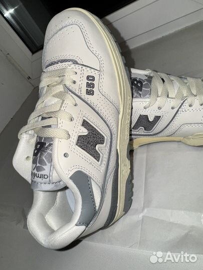 Кроссовки New Balance 550