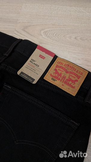 Джинсы Levis 550. Размер 36W x 38L
