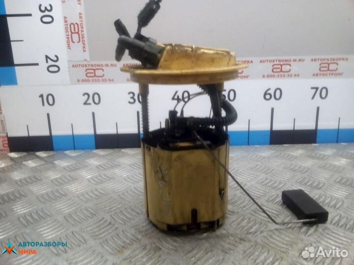 Насос топливный Dodge Caliber 2007 05183132AA