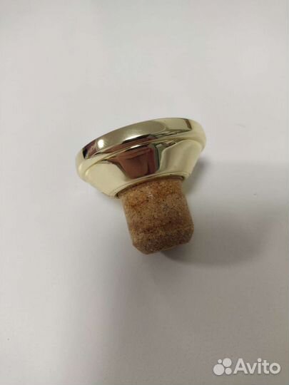 Пустая бутылка из-под Remy Martin XO 0.35L