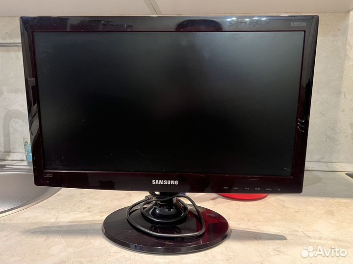 Монитор Samsung