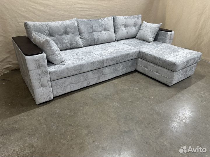 Диван угловой новый