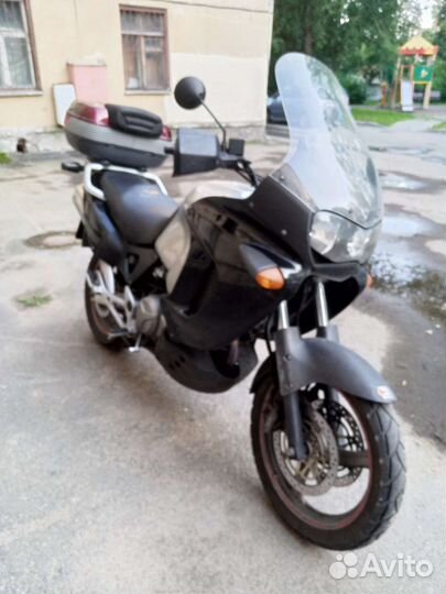Honda Varadero XL1000V 2001 года