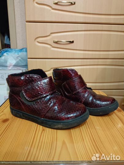 Ботинки осенние для девочки 26 размер