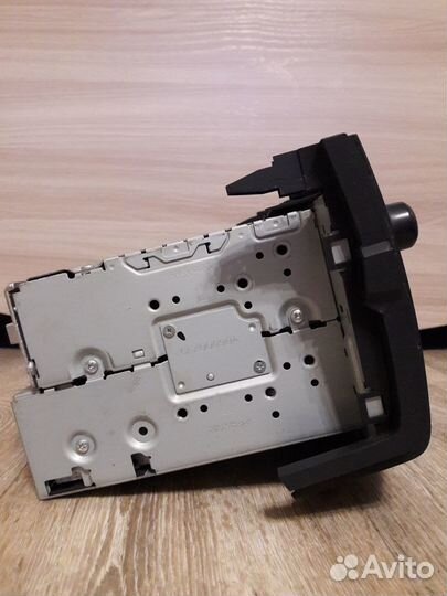 Автомагнитола (штатная) на RAV4 3-го поколения