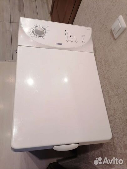 Стиральная машина с вертикальной загрузкой