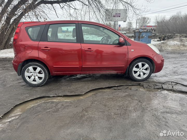 Nissan Note 1.6 AT, 2007, 270 000 км