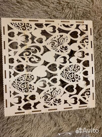 Шкатулка для денег из дерева