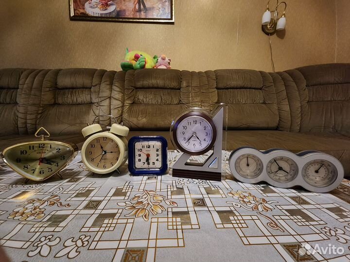 Часы-будильник