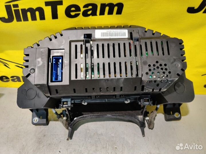 Панель приборов спидометр Audi A8 D3 4E2 4E8 BVJ