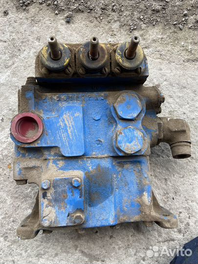Гидрораспределитель на к 700