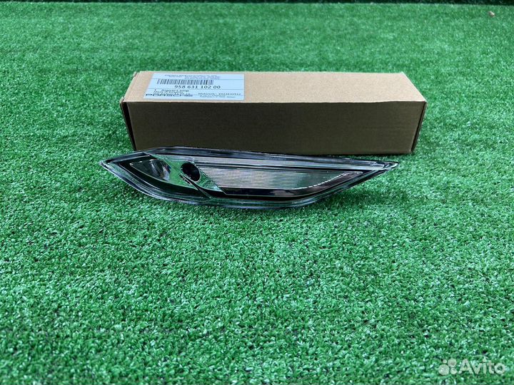 Повторитель поворота в крыло Porsche Cayenne 958 п