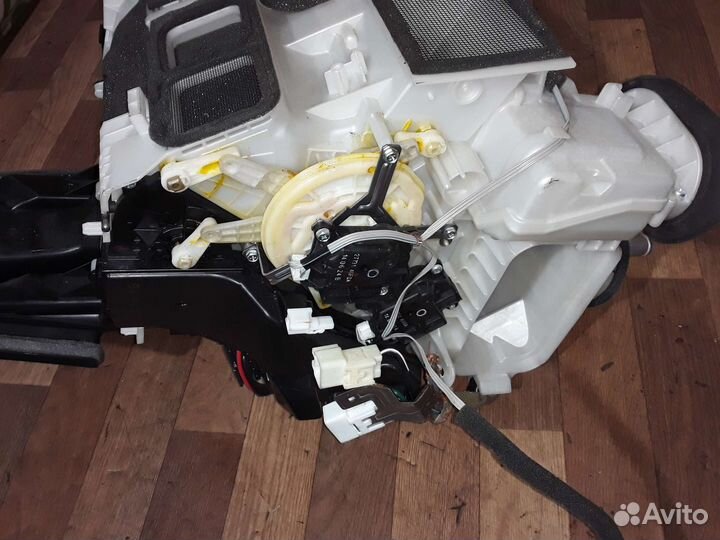 Печка. Отопитель в сборе Infiniti Q50 13-17