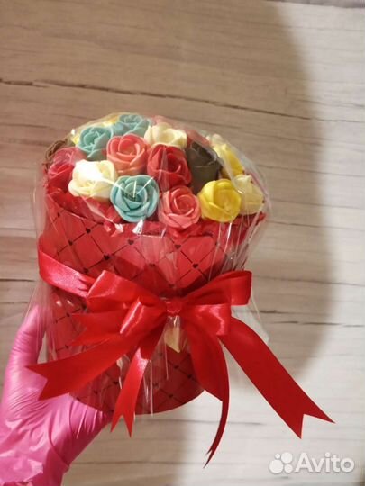 Букет из конфет шоколадных.Бесплатная доставка