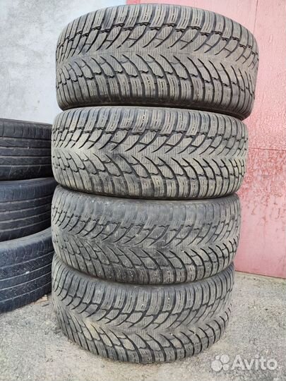 Nokian Tyres WR SUV 4 245/50 R19