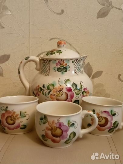 Кувшин для кваса с бокалами СССР. На доставке